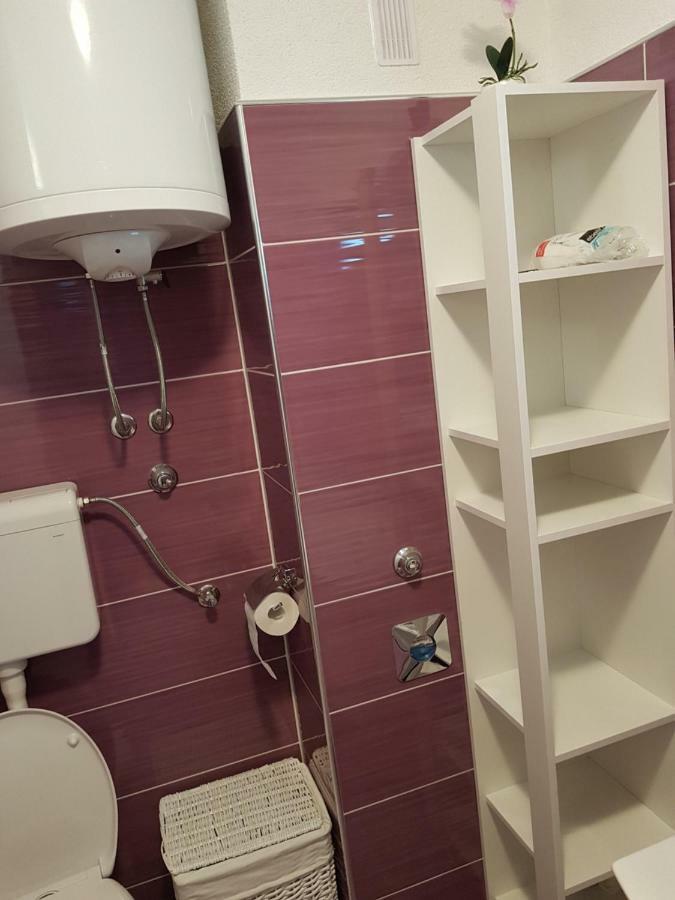 Apartment Jakov Senj  Eksteriør billede