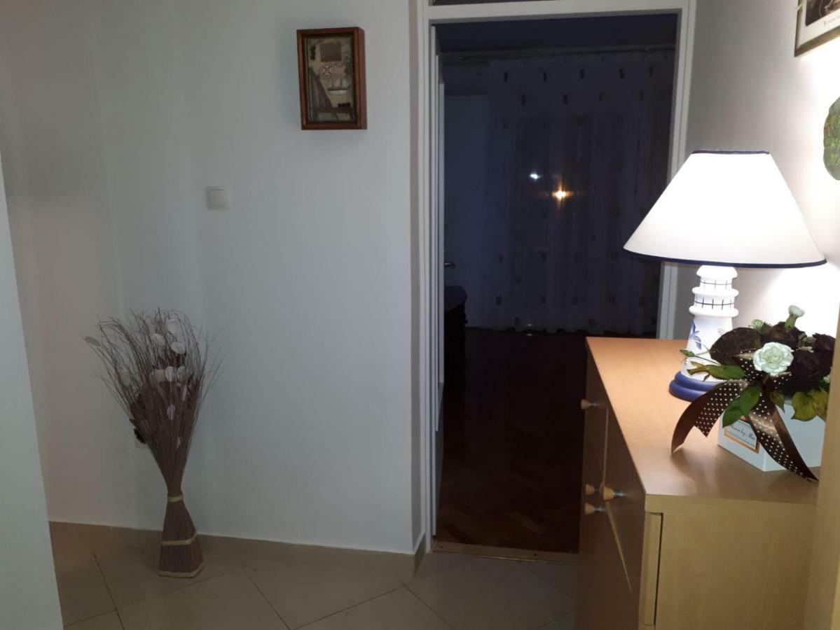 Apartment Jakov Senj  Eksteriør billede